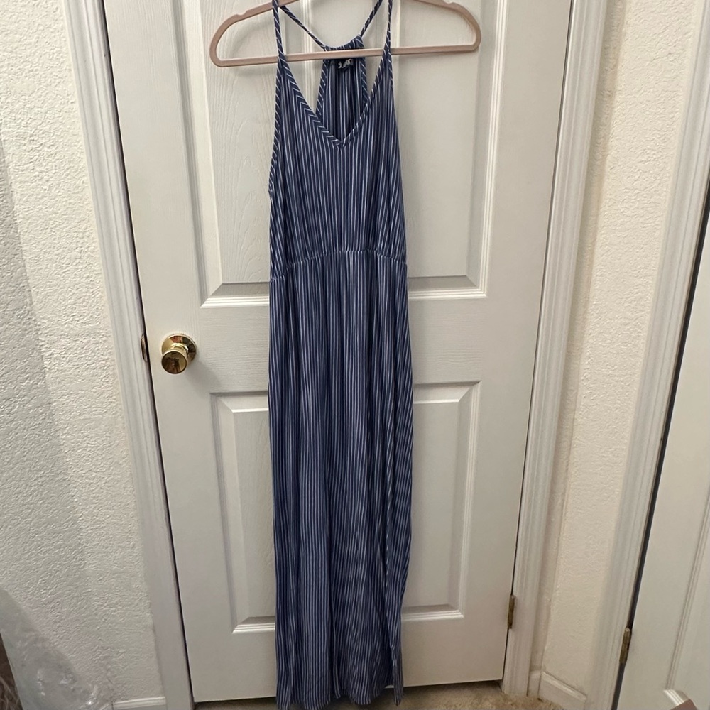 Due Time Maternity Maxi Dress Size M